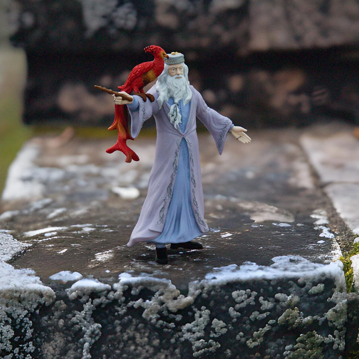 Albus Dumbledore™ & Fawkes™ - Image 3