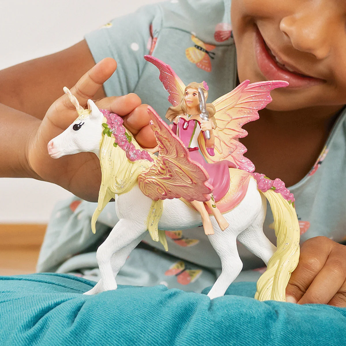 Fairy Feya with Pegasus unicorn - Image 2