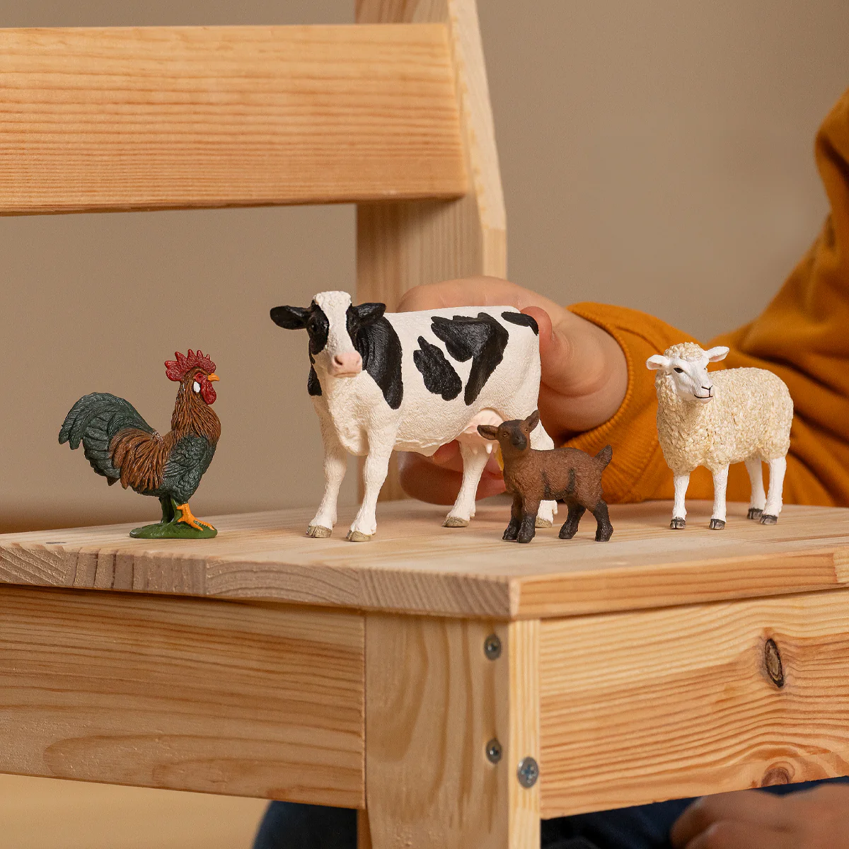 Farm World Farm Starter Set - Image 2