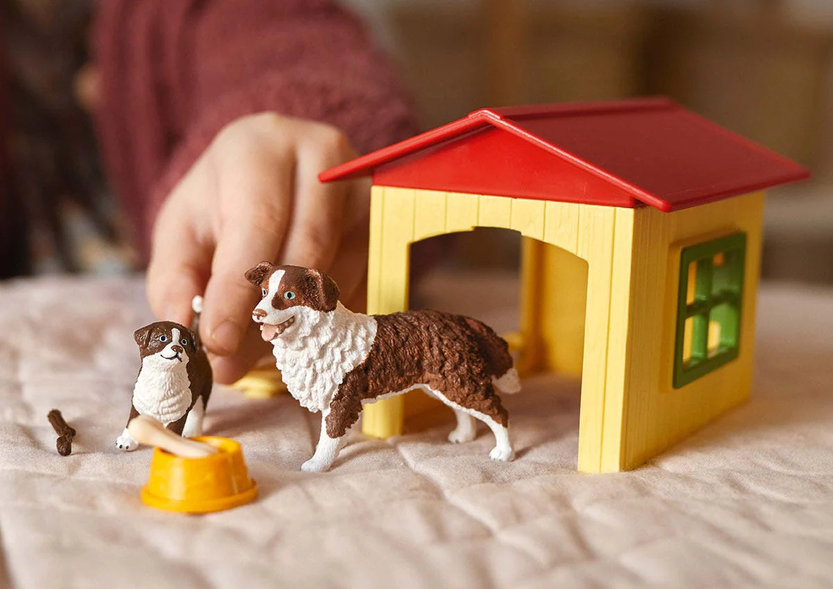 Friendly Dog House - Image 4