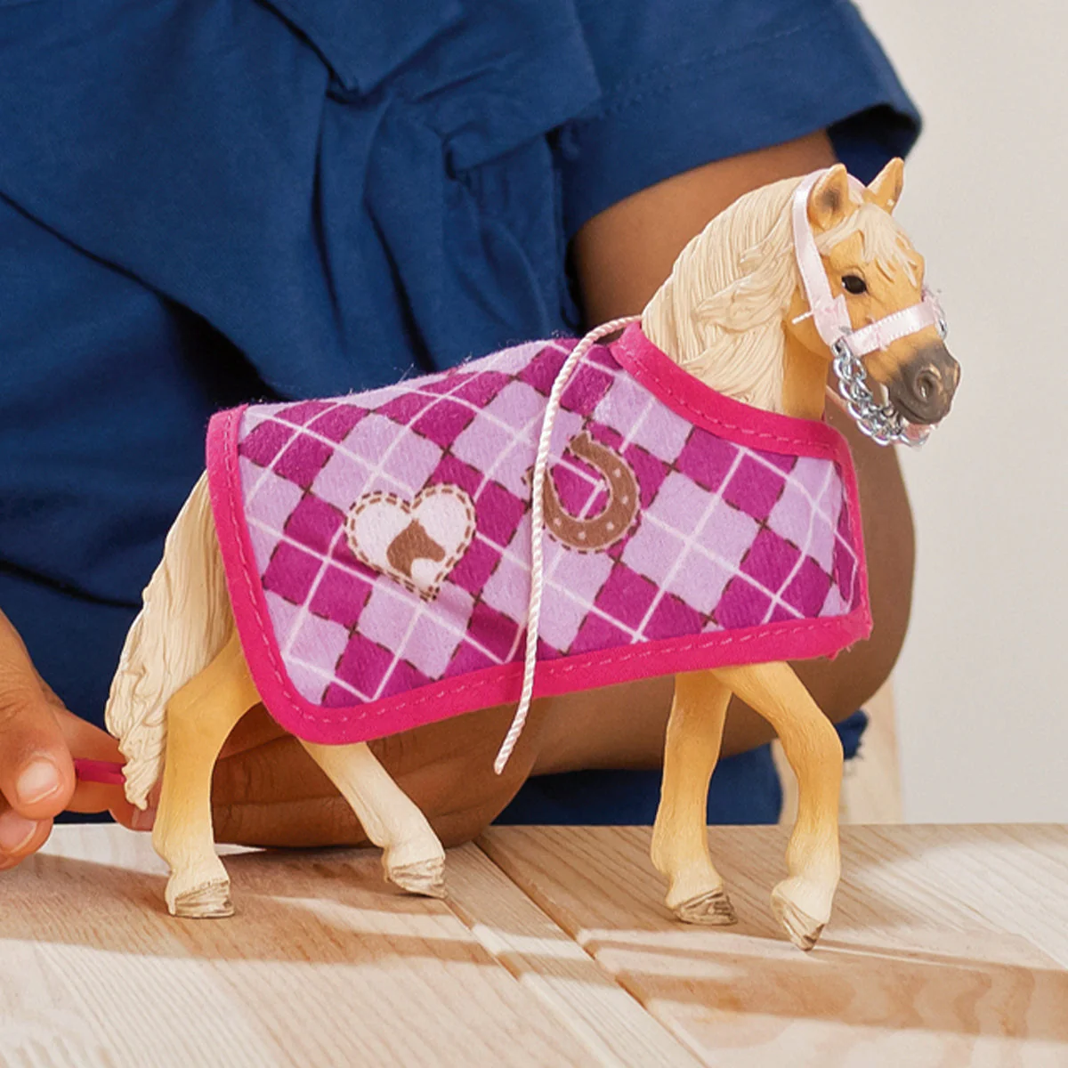 HORSE CLUB Sofia’s fashion creation - Image 2