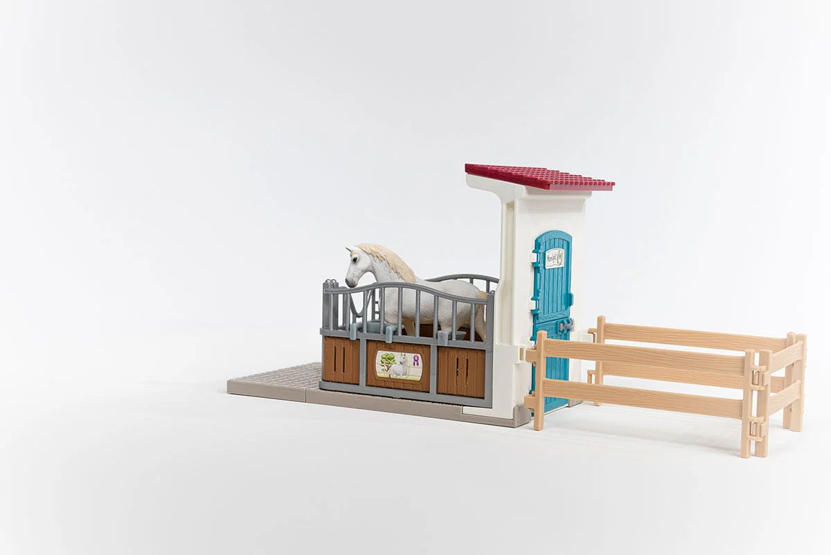 Horse Stall Extension - Image 5