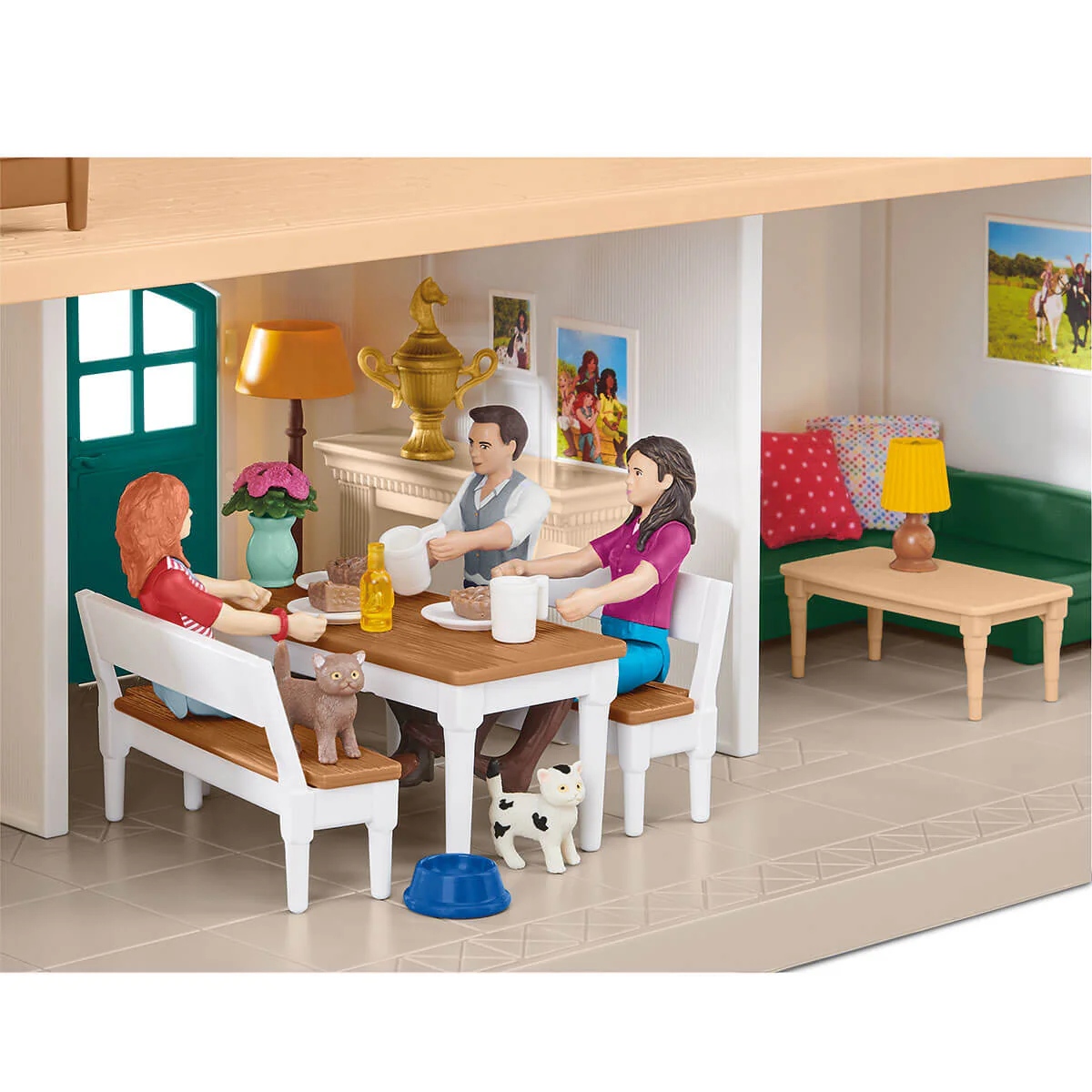 Lakeside Country House and Stable - Image 11