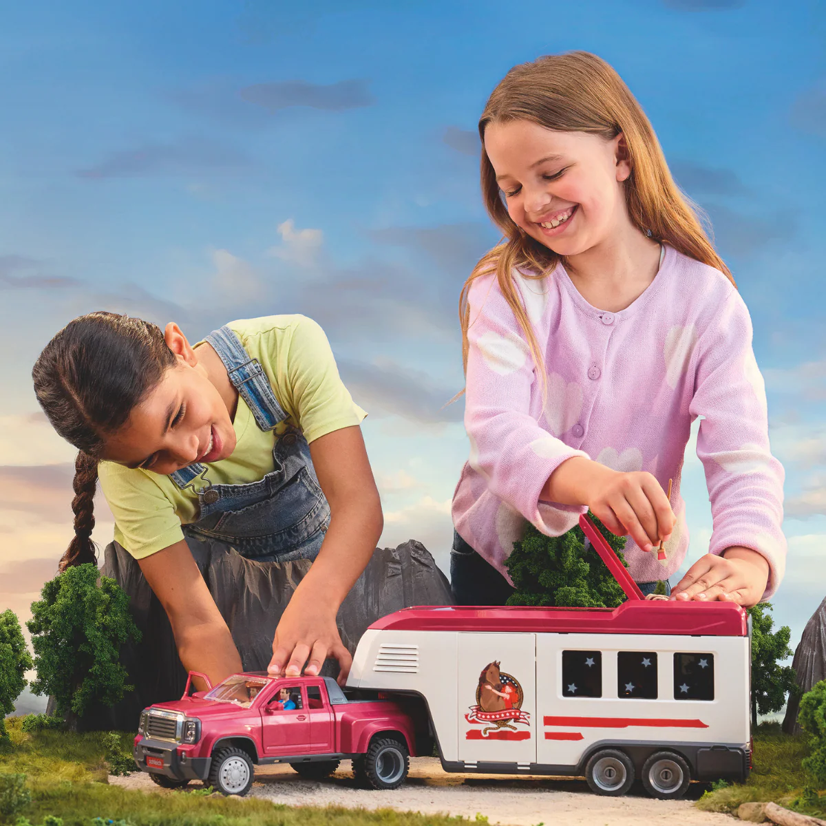 Lakeside Truck and Trailer - Image 2