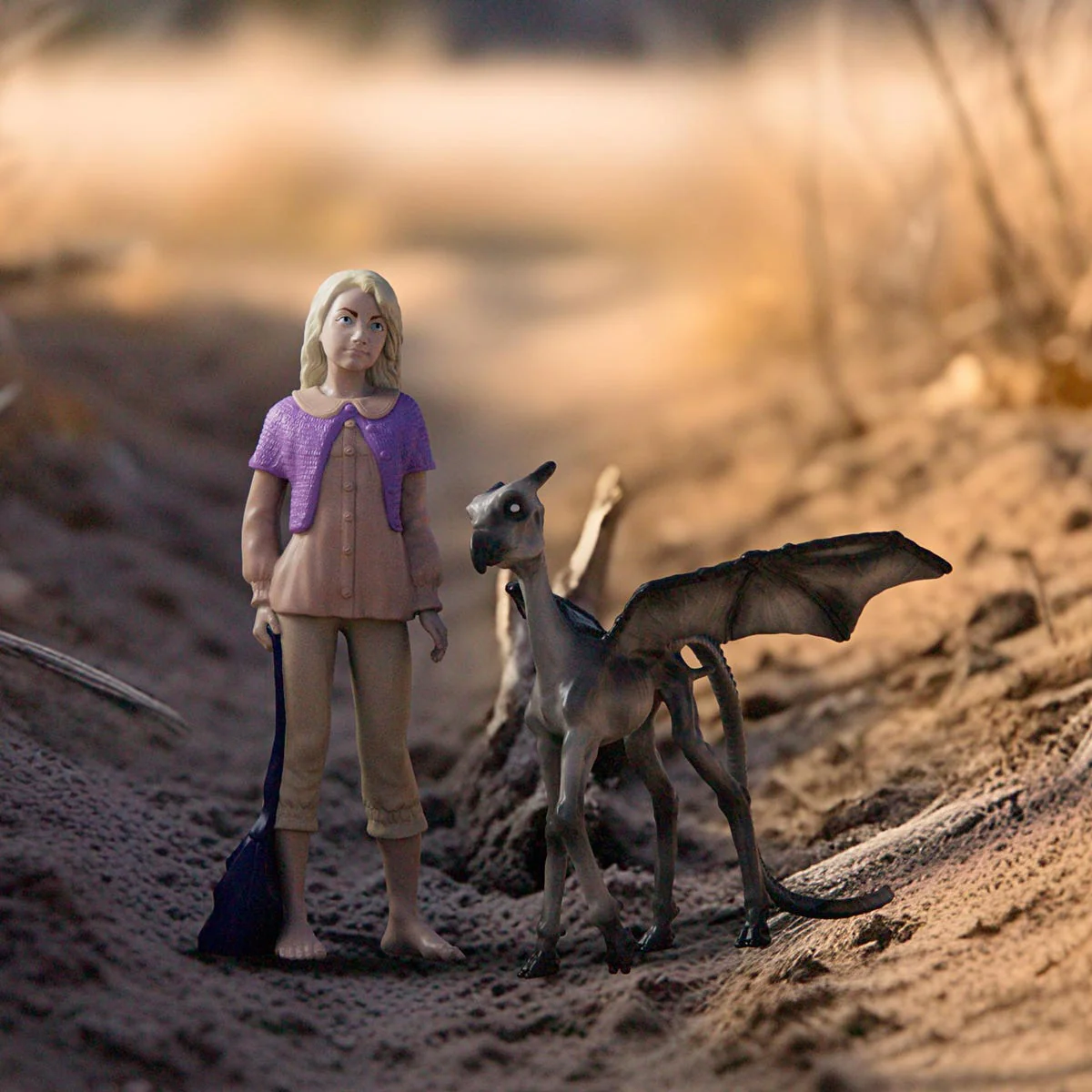 Luna Lovegood™ & Baby Thestral - Image 2
