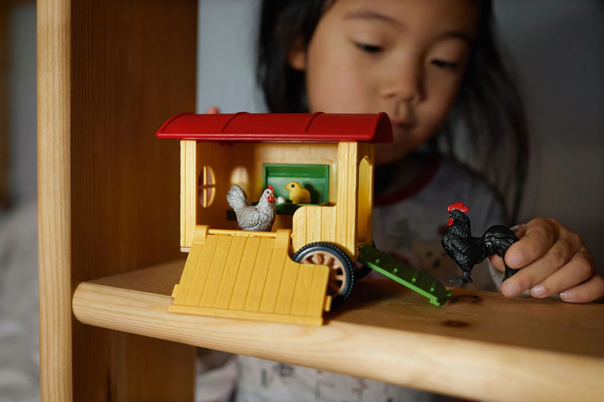 Mobile Chicken Coop - Image 4