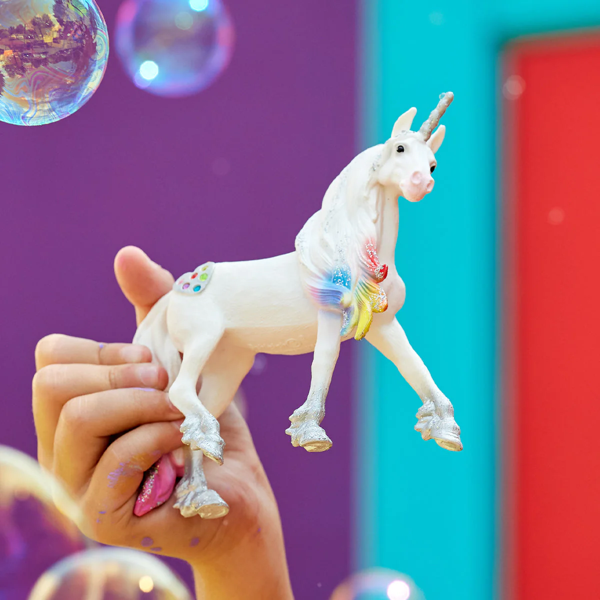 Rainbow Love Unicorn Stallion - Image 4